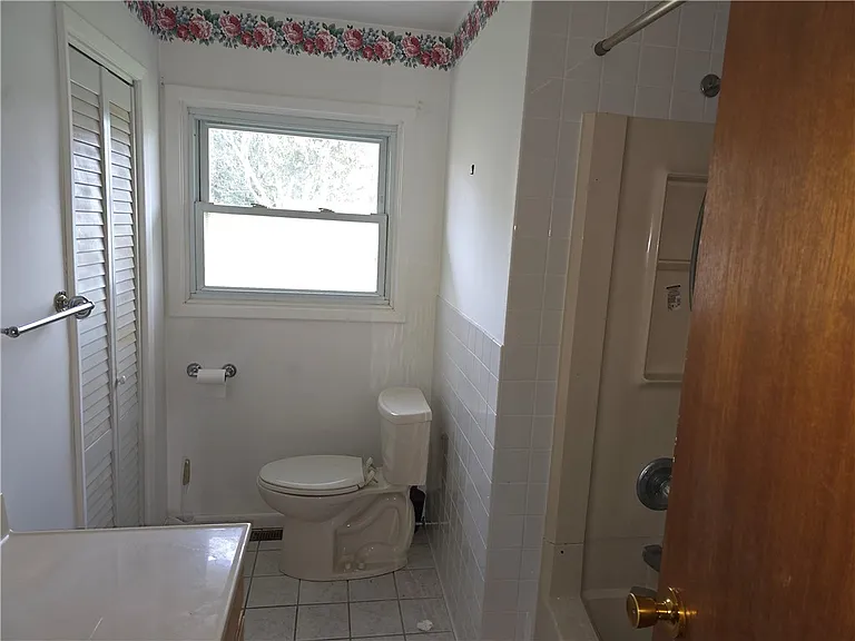 379 Hollybrook Rd — Photo 18