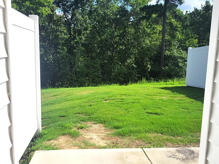 2709 Gracie Ln — Photo 25