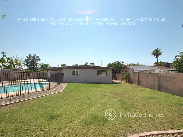 705 N Pine St — Photo 11