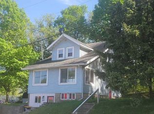 603 E Main St, Ellsworth, WI 54011