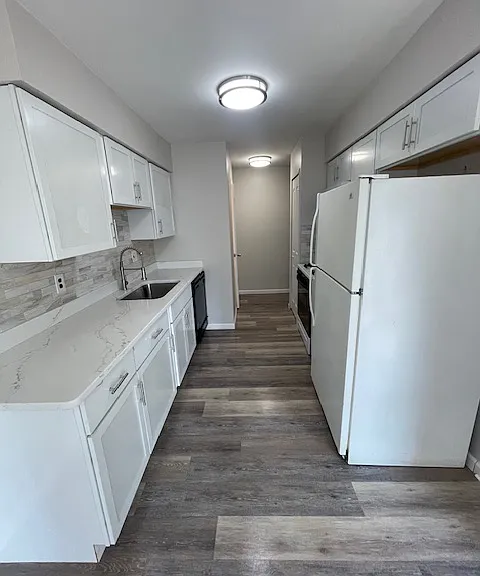 39506 Old Dominion Dr — Photo 4