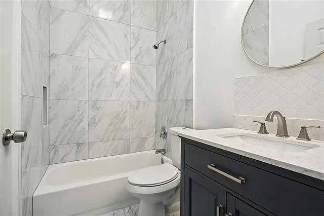 7429 Freret St — Photo 7