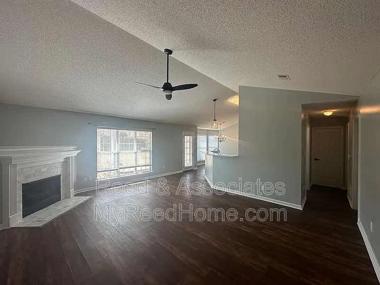 11625 Dempsey Dr — Photo 3