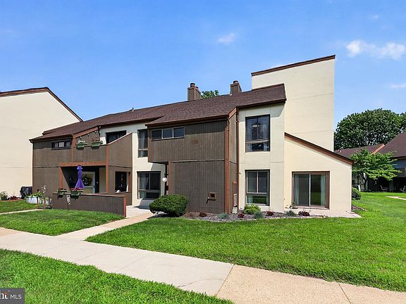 2nd image of 5010 N Convent Ln #128
