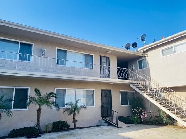 1st image of 4426 N Lakewood Blvd APT 2