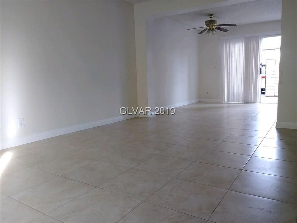 1st image of 6207 Meadow Brook Ln