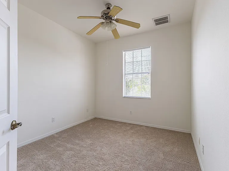 4255 Liron Ave #202 — Photo 22