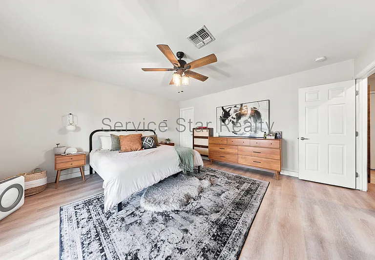 2162 E Concorda Dr — Photo 26