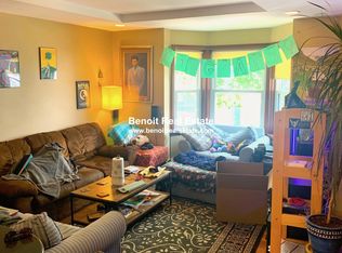 13 Howe St, Somerville, MA 02145