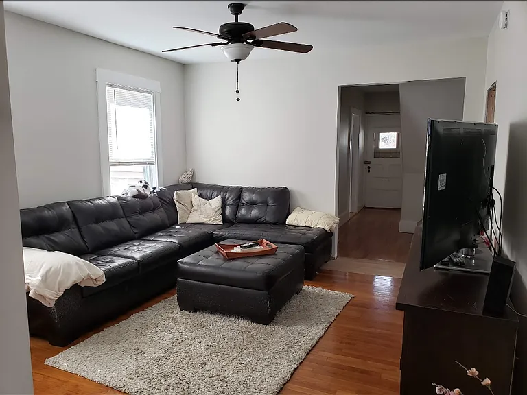 399 Stevens Ave #1 — Photo 1