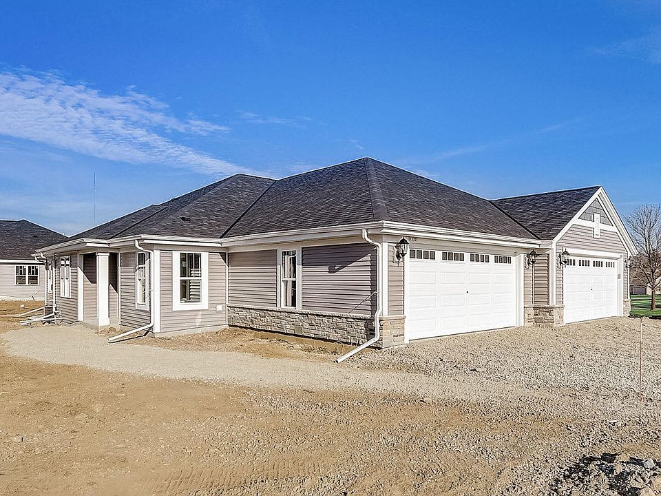 1st image of 1232 Steeplechase Dr #301