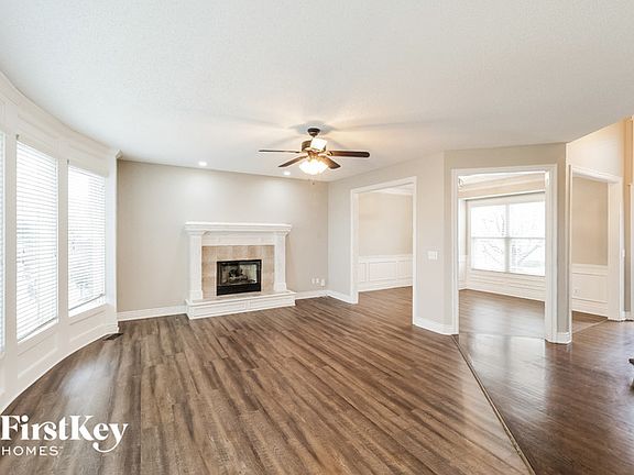 4th image of 4611 Chouteau St