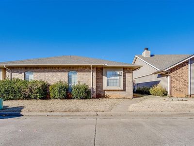 203 Village Oaks Dr, Midwest City, OK, 73130