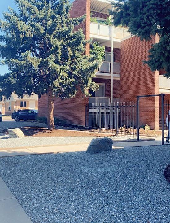 1st image of 1032 Dayton St #4
