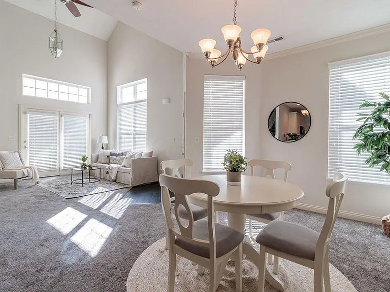 7518 Acela St — Photo 11