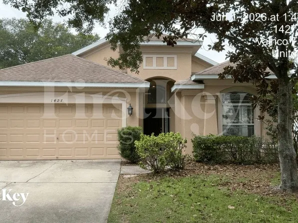 1427 Main St, Valrico, FL 33594