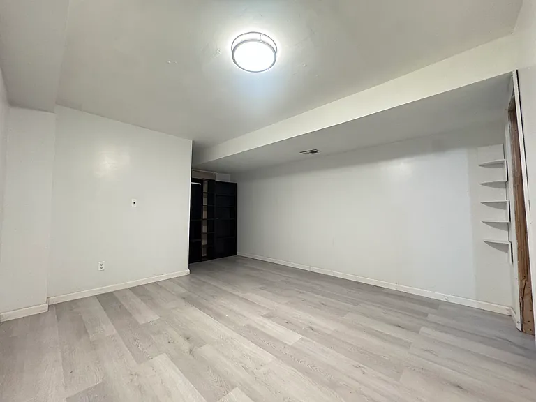 25 Fingerboard Rd #1F — Photo 12