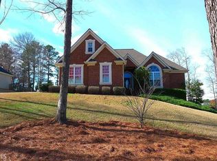 1461 Rockview Ln, Loganville, GA 30052