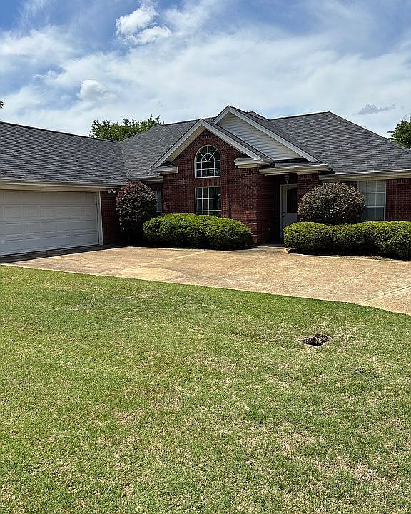 1st image of 153 Mandi Dr