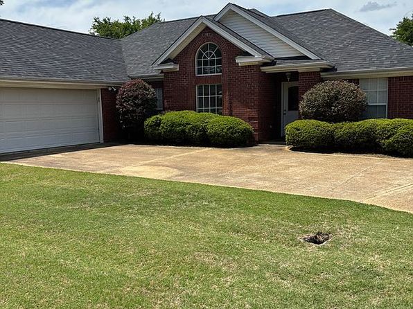 153 Mandi Dr