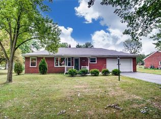 452 W Possum Rd, Springfield, OH 45506