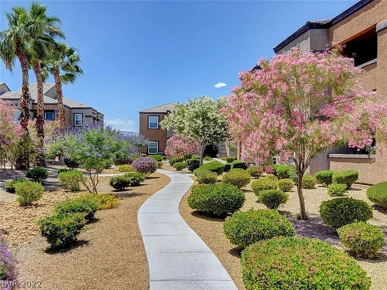 6650 W Warm Springs Rd #B — Photo 22