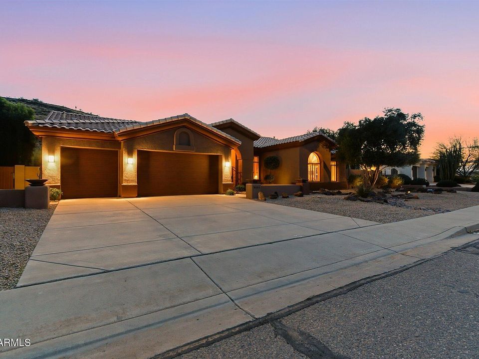 【美品】House on the hill 8335 W 90th St, Hickory Hills, IL 60457 | Redfin