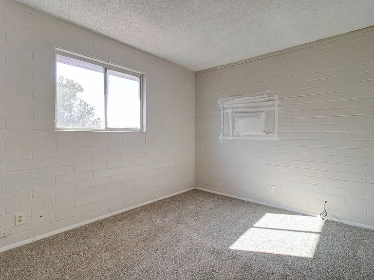 342 W Taylor Ave — Photo 15