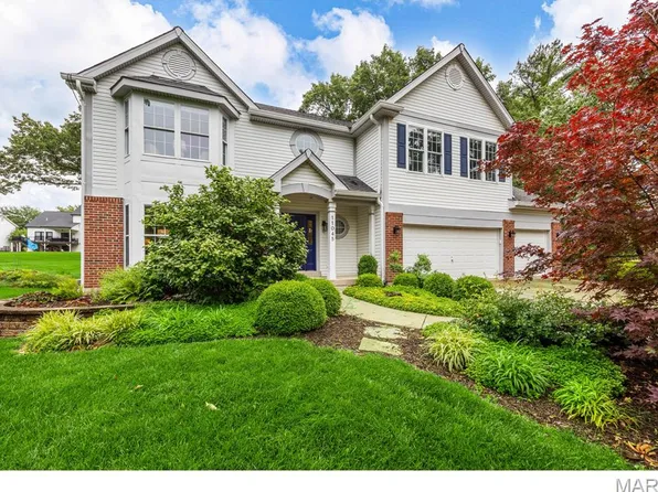 11045 Graeser Ln, Saint Louis, MO 63141