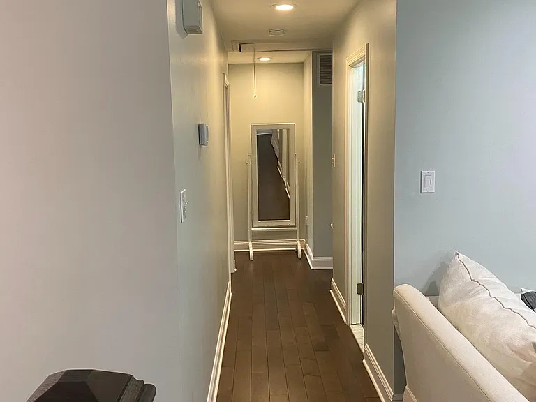 7705 Carrleigh Pkwy — Photo 18