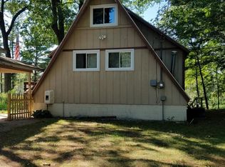 421 Chester Rd, Oscoda, MI 48750