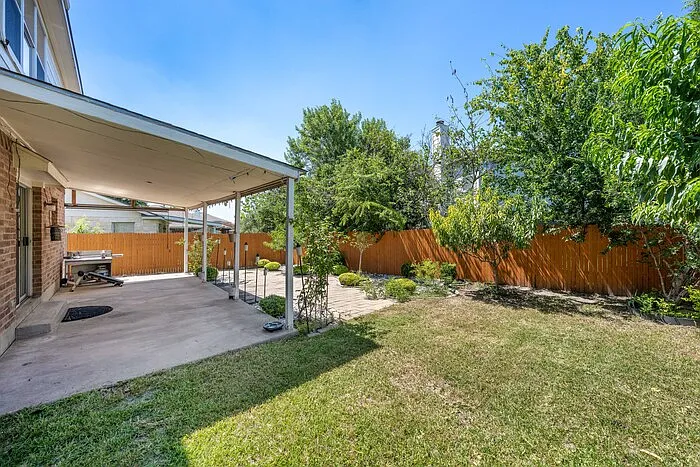 14716 Lantern Dr — Photo 20