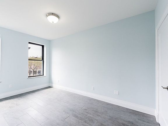 2nd image of 776 Halsey St #2C