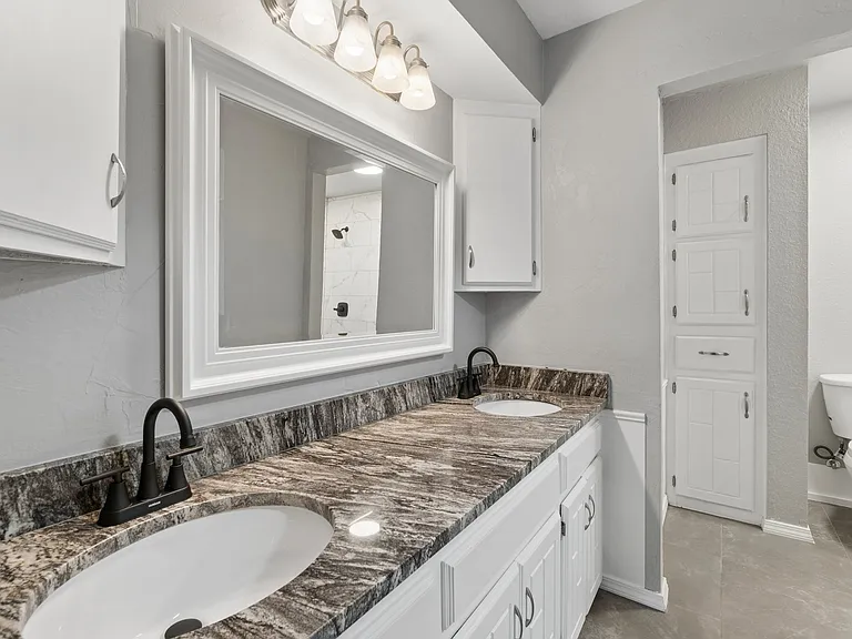 1308 Kelly Park Rd — Photo 15