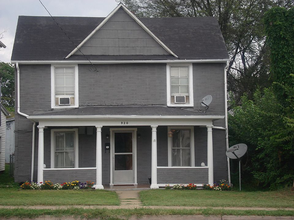1st image of 920 Tazewell Ave SE
