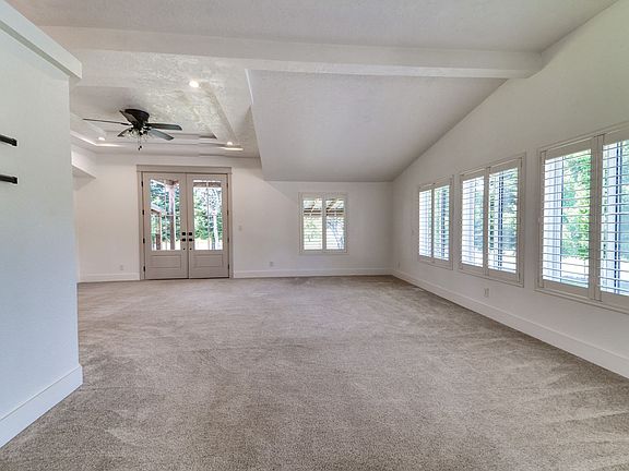4th image of 12388 Bayshore St