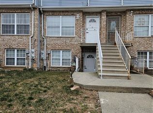 158 Pond Way, Staten Island, NY 10303