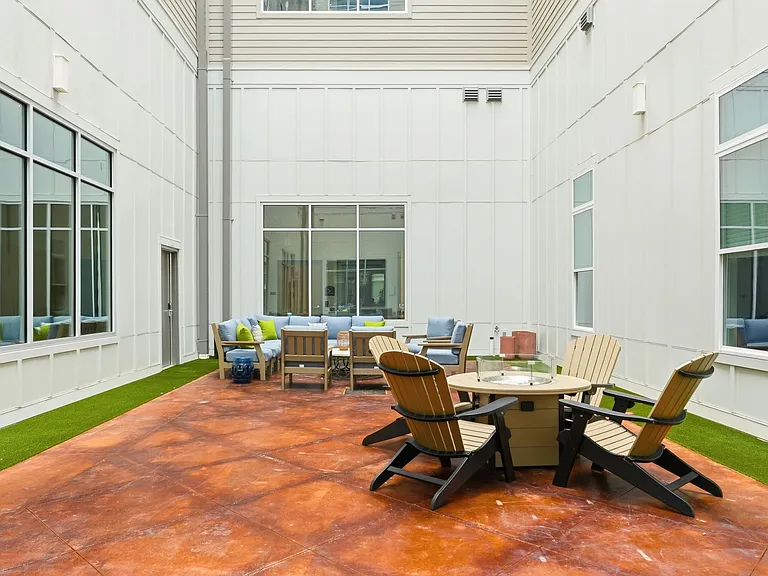 Neel's Lofts — Photo 22