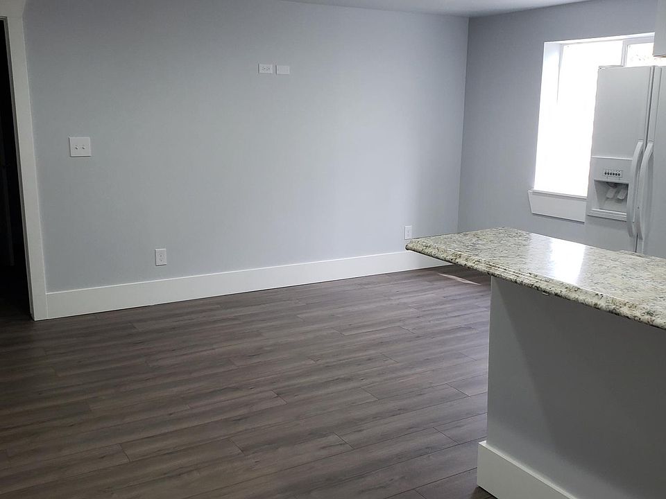 2nd image of 1026 N 390th St W