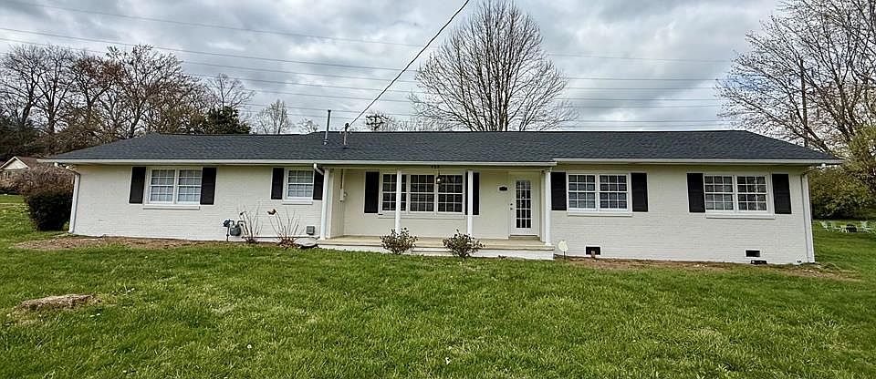 1st image of 925 Southgate Dr