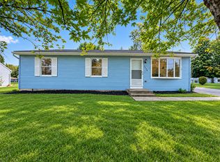 1348 Cedarwood Dr, Hagerstown, MD 21742