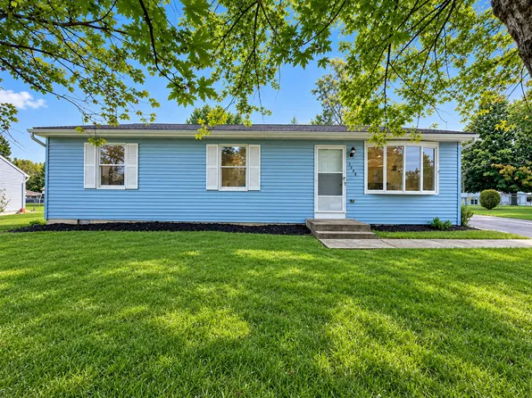 1348 Cedarwood Dr, Hagerstown, MD 21742