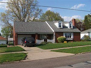 1st image of 509 E Paradise St