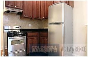 2nd image of 311 W 77th St