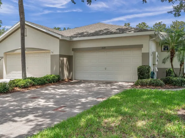 2173 Acadia Greens Dr, Sun City Center, FL 33573
