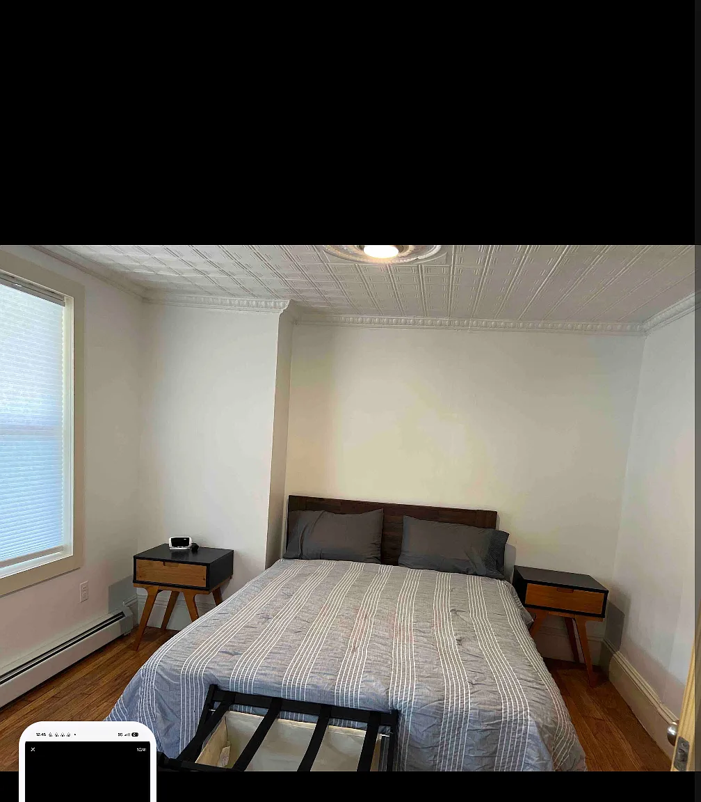 2 bed, 600 sqft, $1,900 — Photo 4