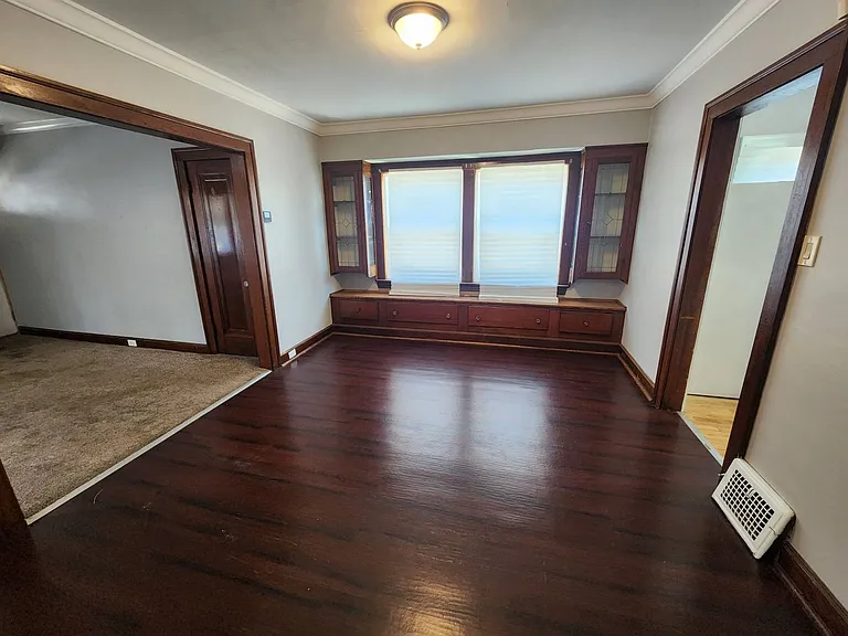 10109 Richland Ave — Photo 18