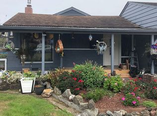 2632 Park Ct, Reedsport, OR 97467