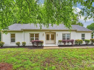 4633 Cringle Ct, Charlotte, NC 28226