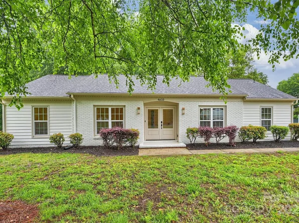 4633 Cringle Ct, Charlotte, NC 28226